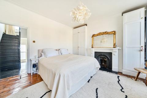 4 bedroom terraced house for sale, Kent House Road, Sydenham, London, SE26