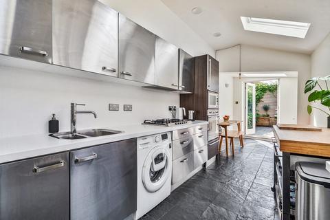 4 bedroom terraced house for sale, Kent House Road, Sydenham, London, SE26