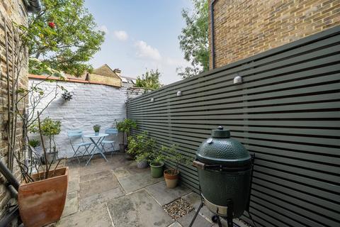 58 Robson Road, London, SE27 9LB