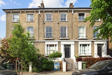 2 bedroom flat to rent, Lawford Road, Kentish Town, London