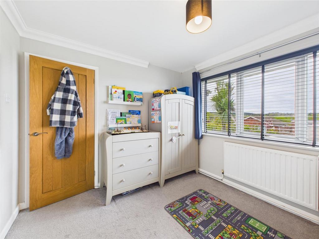 CAM04116 G0-PR0168-STILL032.jpg