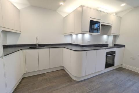 2 bedroom apartment for sale, AVAILABLE NOW - GROUND FLOOR APARTMENT - Law House, Tonbridge, Kent, TN9 1FL
