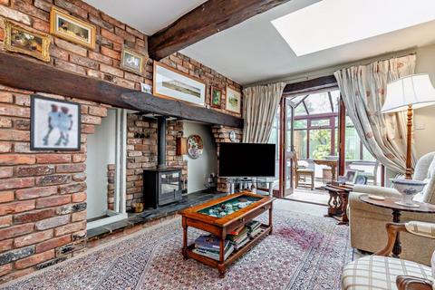 3 bedroom bungalow for sale, Kelsall, Nr Tarporley