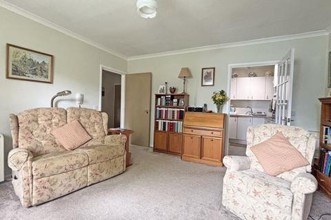 2 bedroom apartment for sale, Priory Gardens, Wellington TA21
