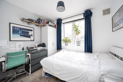 undefined, Hadfield House, Ellen Street, Aldgate, London, E1