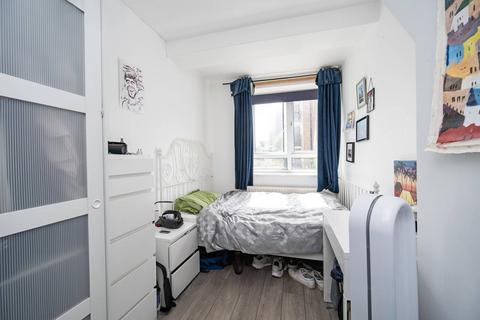 undefined, Hadfield House, Ellen Street, Aldgate, London, E1