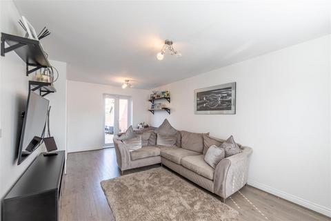 3 bedroom end of terrace house for sale, Cloverfield, West Allotment, NE27