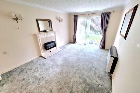 1 bedroom retirement property for sale, Tudor Court, Midland Drive, Sutton Coldfield, B72 1TU