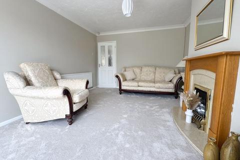 2 bedroom detached bungalow for sale, Lambert Drive, Burntwood, WS7 2DR