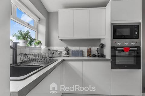 13 Langdale Drive, Doncaster, DN5 9JG