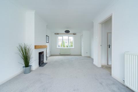 4 bedroom detached house for sale, Cropston Avenue, Loughborough, LE11