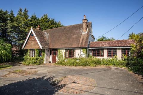 3 bedroom chalet for sale, Chiddingly Road, Heathfield