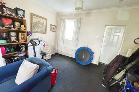 2 bedroom terraced house for sale, Birch Street, Bury