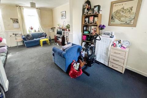 2 bedroom terraced house for sale, Birch Street, Bury