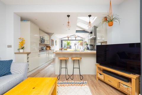 2 Beryl Road, Bristol, BS3 3DH
