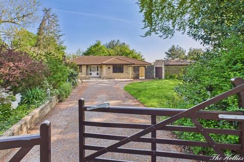 3 bedroom bungalow for sale, Claverton Down Road, Claverton Down, Bath