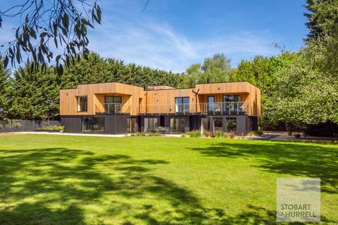 5 bedroom detached house for sale, Alburgh Road, Norwich NR15