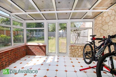 9 Melvyn Close, Goffs Oak, Waltham Cross, EN7 5RR