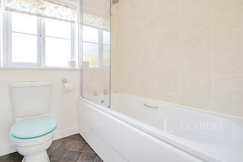 2 bedroom terraced house to rent, Jeckyll Road, Wymondham