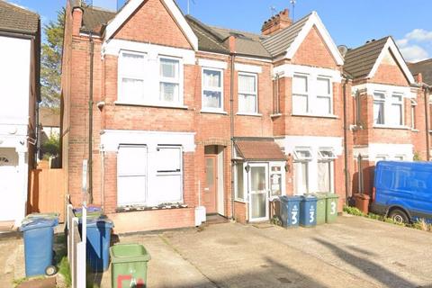 Newly refurbished flat for sale in Harrow View, Harrow.