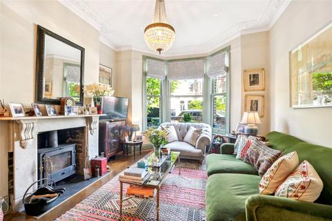 39 Arminger Road, London, W12 7BA