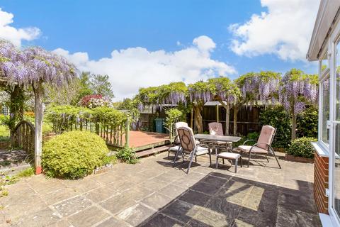 4 bedroom detached house for sale, High Street, Wootton Bridge PO33