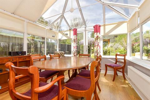 4 bedroom detached house for sale, High Street, Wootton Bridge PO33