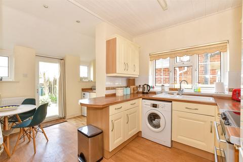 4 bedroom detached house for sale, High Street, Wootton Bridge PO33