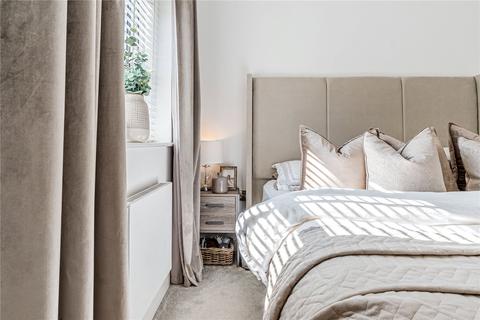 4 bedroom semi-detached house for sale, Century Fields, Leeds, West Yorkshire