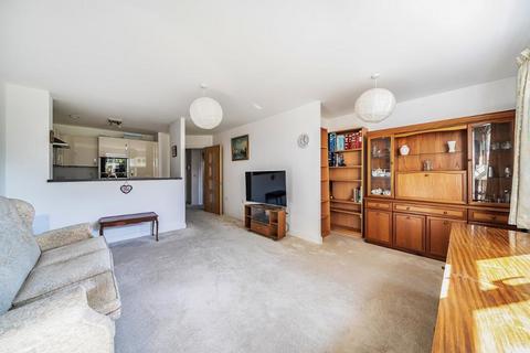undefined, Addington Road, Sanderstead, Surrey, CR2 8AX