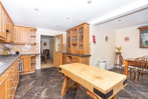 4 bedroom detached house for sale, Pentrefelin, Criccieth, Gwynedd, LL52