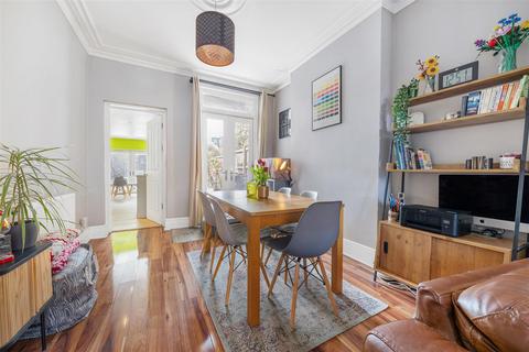 3 bedroom semi-detached house for sale, Melvin Road, Penge, London, SE20