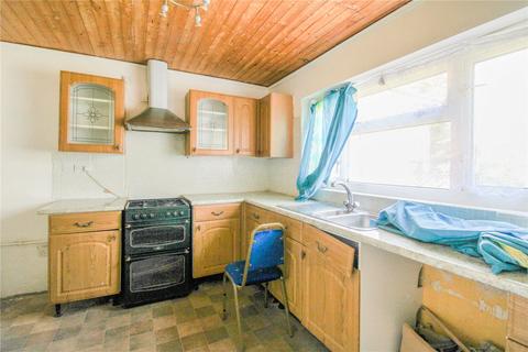 16 Gorse Road, Croydon, CR0 8LA