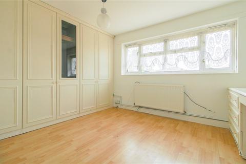 16 Gorse Road, Croydon, CR0 8LA