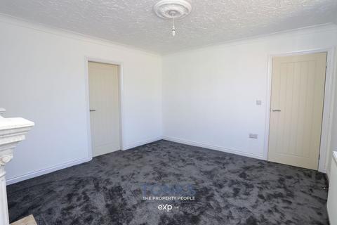 7 Firth Drive, Halesowen, B62 9PH