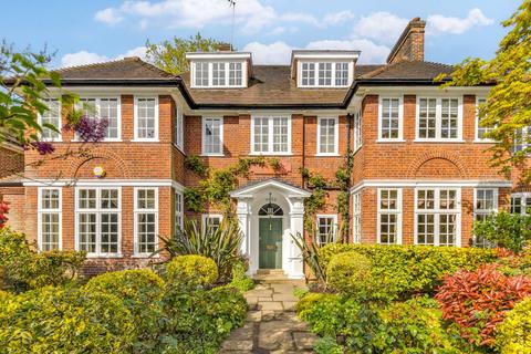 7 bedroom detached house for sale, Sheldon Avenue, Kenwood