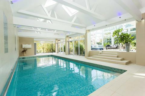 undefined, The Ridgeway, Cuffley, Hertfordshire, EN6