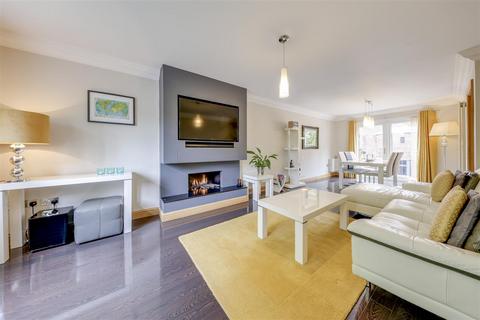 4 bedroom detached house for sale, Oulder Hill Drive, Bamford, Rochdale