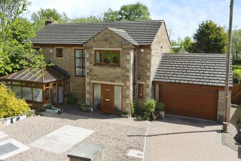 4 bedroom detached house for sale, Tong Moor Side, Bradford BD11