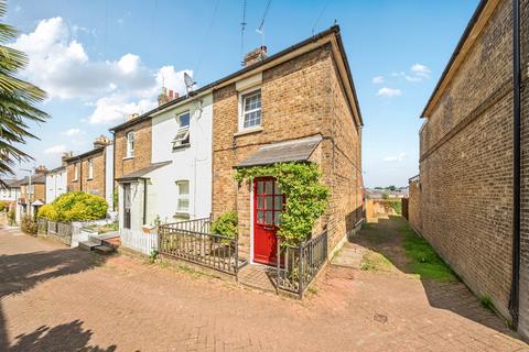 2 bedroom end of terrace house for sale, Trinity Street, Hertfordshire CM23