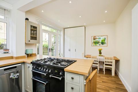 21 Hill Crest, Hebden Bridge, HX7 6BQ