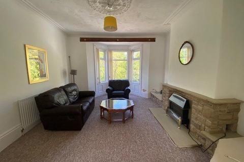 2 bedroom apartment to rent, Chesterwood Terrace, Gateshead NE10