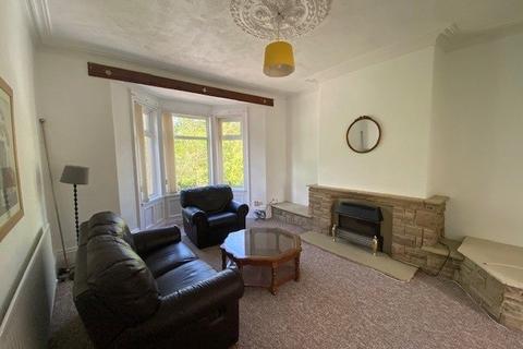 2 bedroom apartment to rent, Chesterwood Terrace, Gateshead NE10