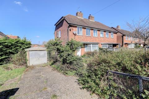undefined, Curzon Avenue, High Wycombe HP15