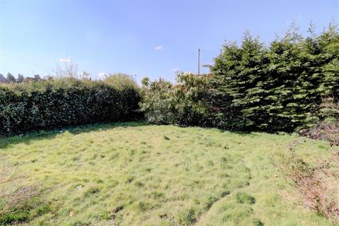 undefined, Curzon Avenue, High Wycombe HP15