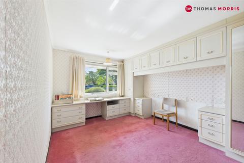 2 bedroom bungalow for sale, Palmers Way, Royston SG8