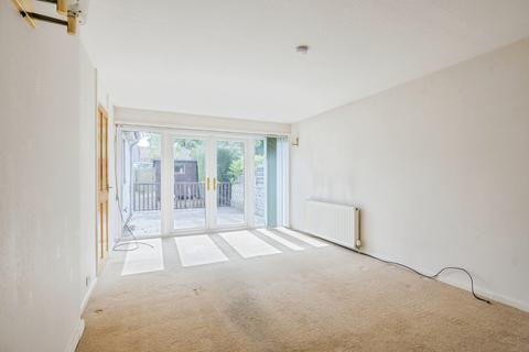 19 Burrelton Gardens, Dundee, DD3 9QT