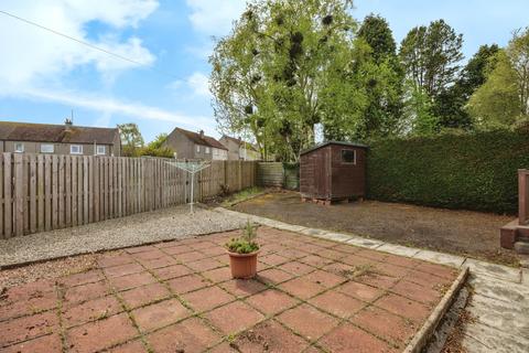 19 Burrelton Gardens, Dundee, DD3 9QT