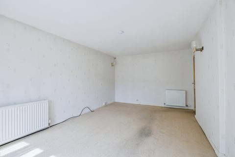 19 Burrelton Gardens, Dundee, DD3 9QT