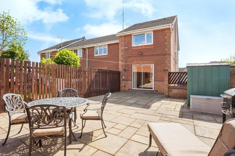 40 Airedale Heights, Wakefield, WF2 8YF